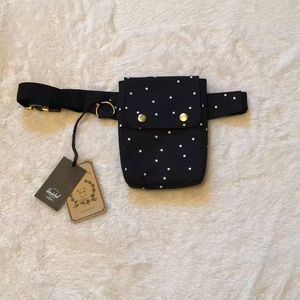 Herschel Supply Co. Brooke belt bag polka dots<3